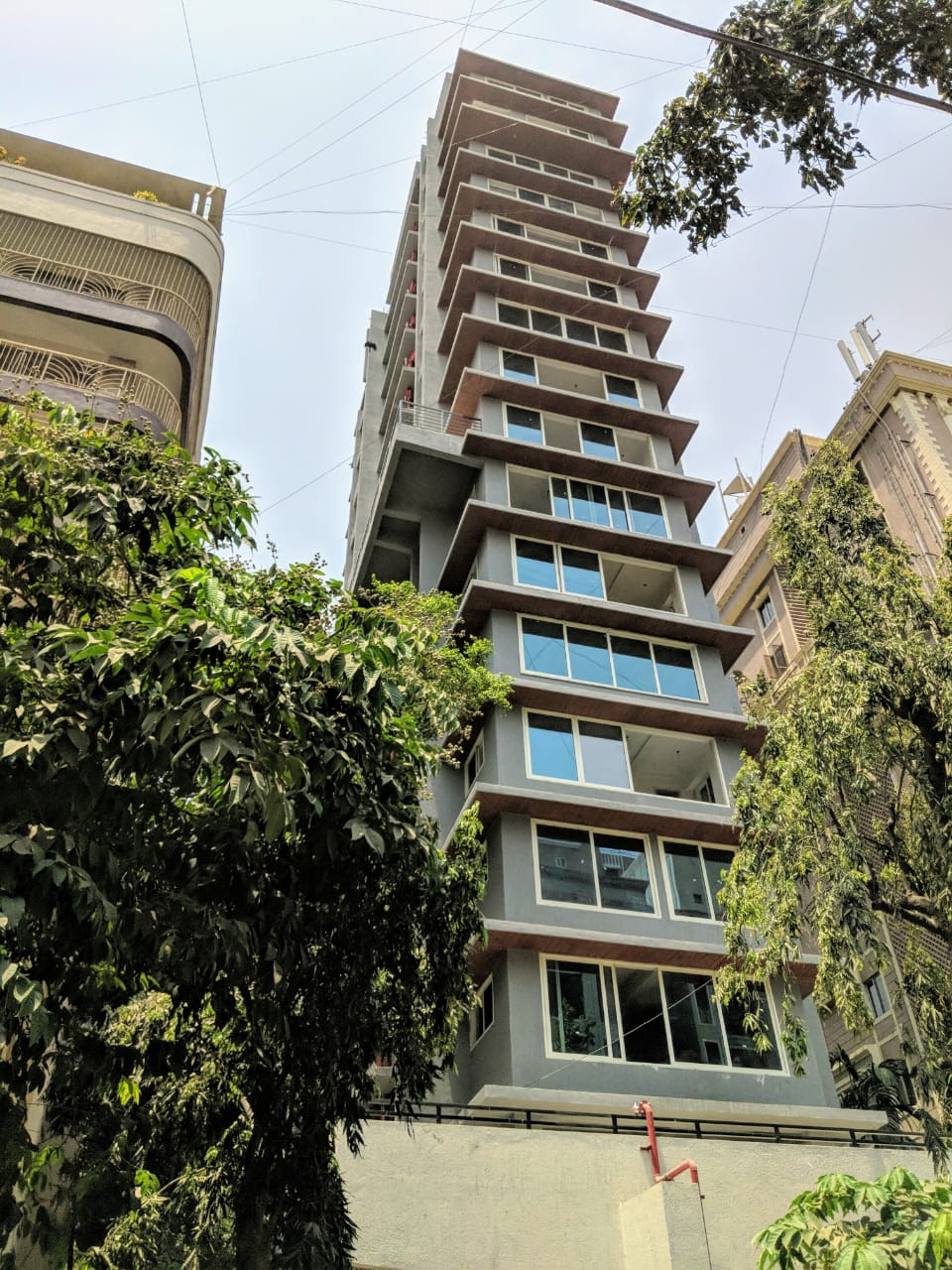 Main - Amin Alturas, Bandra West